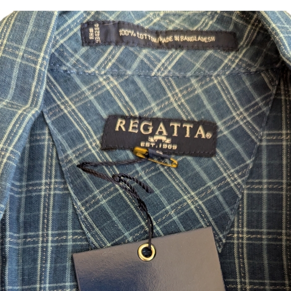 Regatta Women's Short Sleeve Denim Blue Snap Top - Size Large - Picture 3 of 3